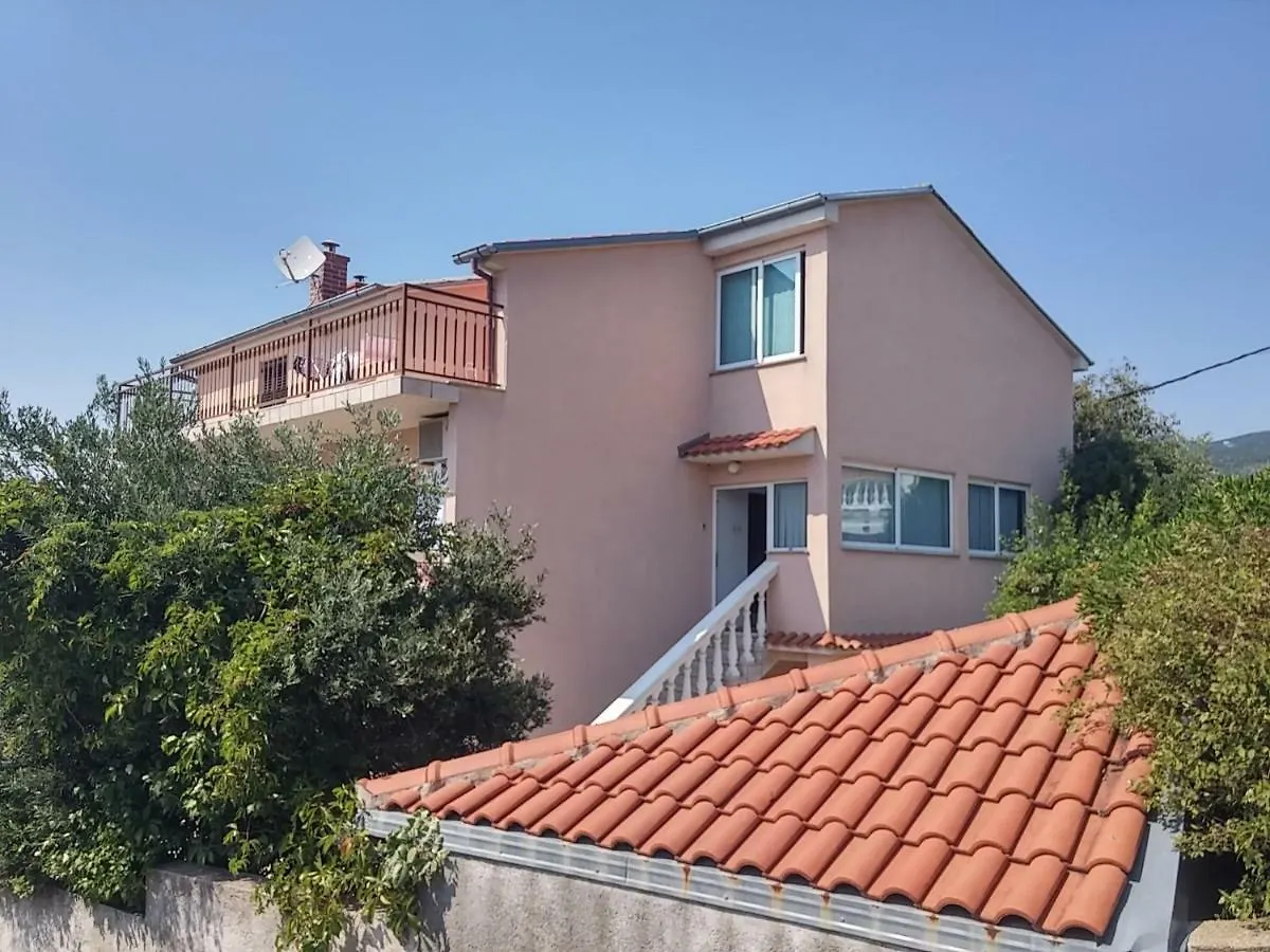 Apartments Katarina 노비비노돌스키